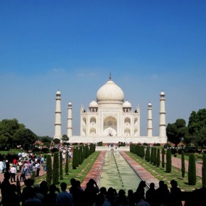 Taj Mahal & Motorcycle Tour :Close Encounter of The Third Kind